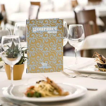 Ξενοδοχείο San Michele 4*